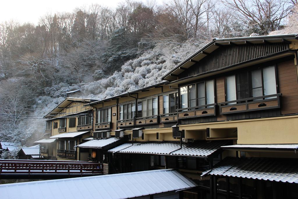 Kurokawa Onsen Yama no Yado Shinmeikan Minamioguni Eksteriør billede